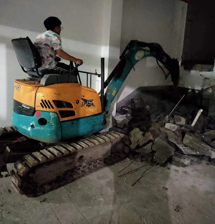 微型小挖機長時間存放需要注意哪些方面？(圖1)